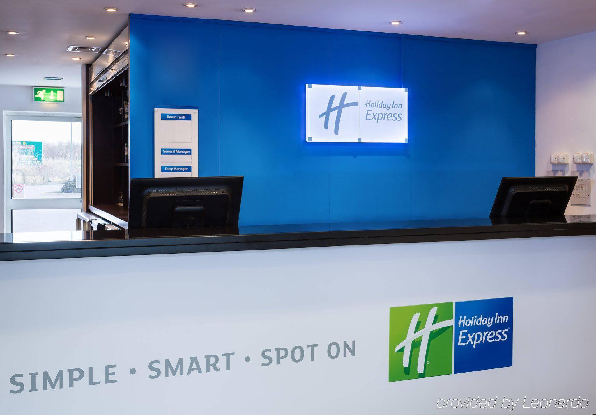 Holiday Inn Express Braintree By Ihg Luaran gambar
