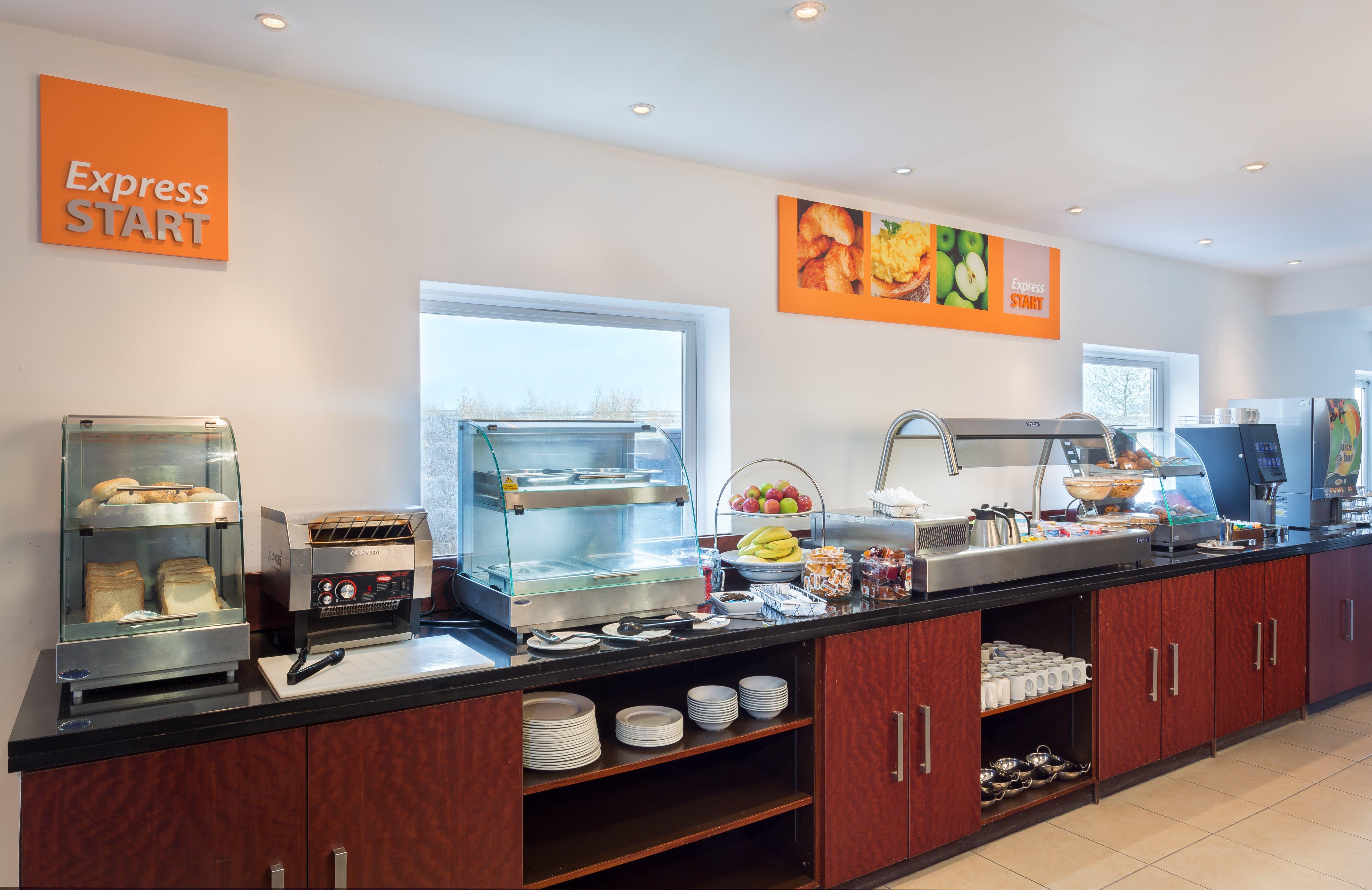Holiday Inn Express Braintree By Ihg Luaran gambar