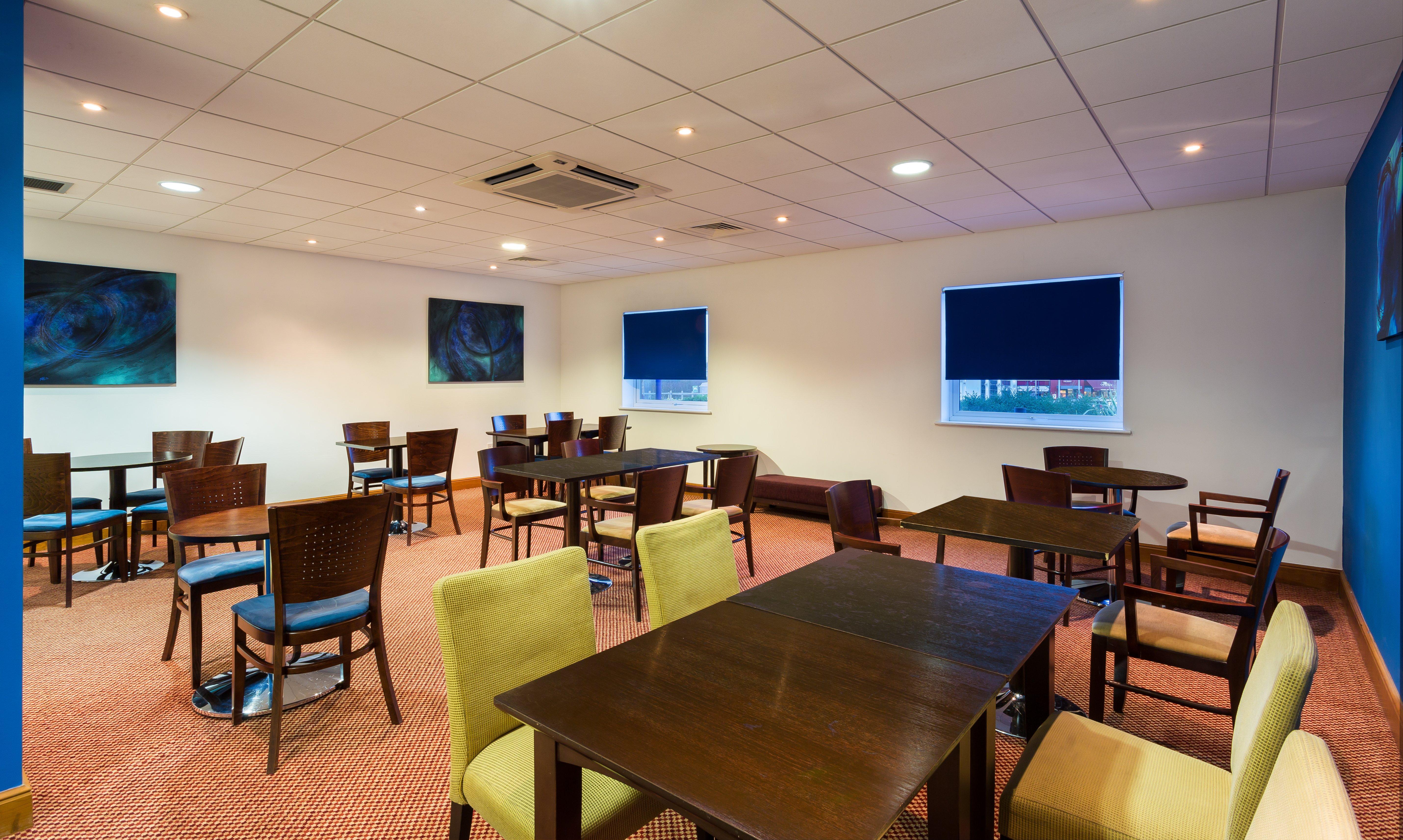 Holiday Inn Express Braintree By Ihg Luaran gambar