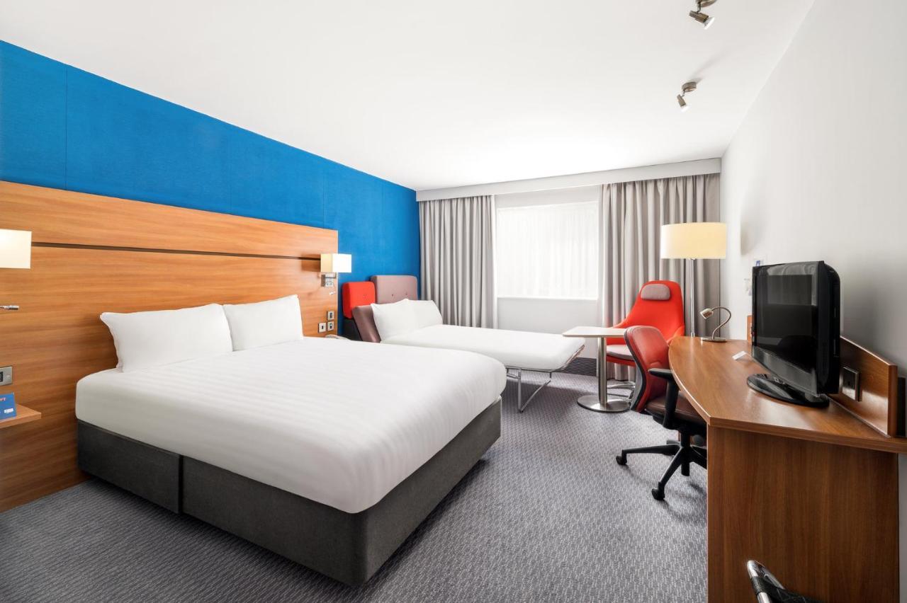 Holiday Inn Express Braintree By Ihg Luaran gambar